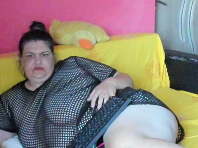 Ionysexylipspussy