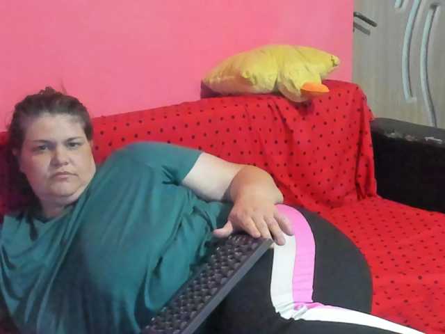 Ionysexylipspussy