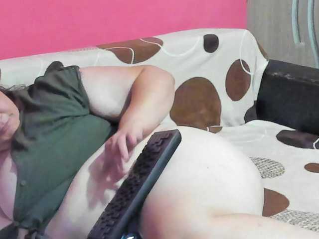 Ionysexylipspussy live cam on BongaCams