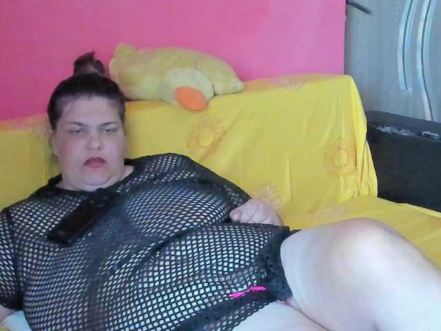 Ionysexylipspussy, live now on BongaCams