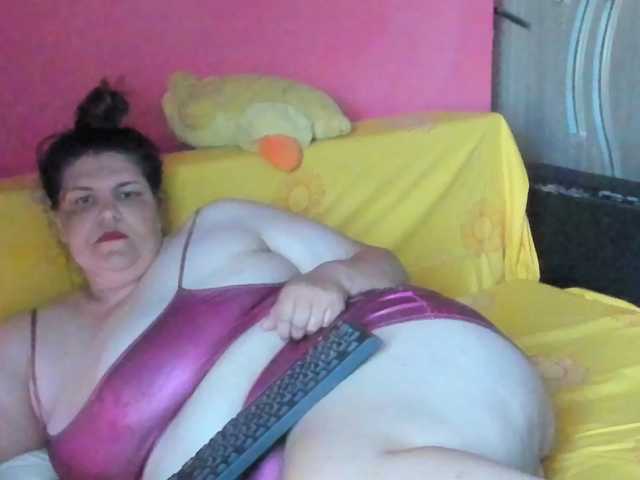 Ionysexylipspussy
