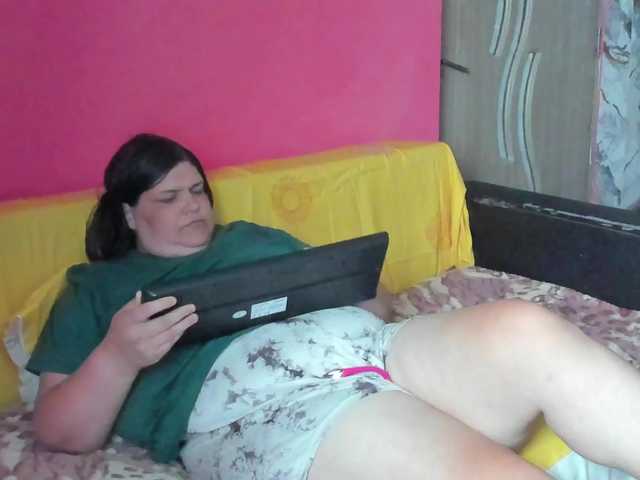 Ionysexylipspussy