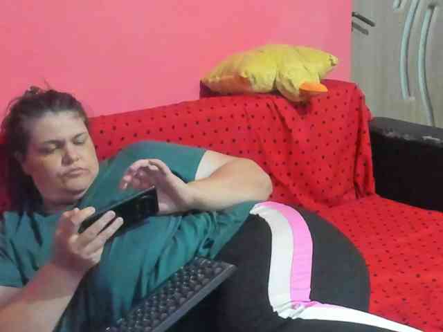 Ionysexylipspussy