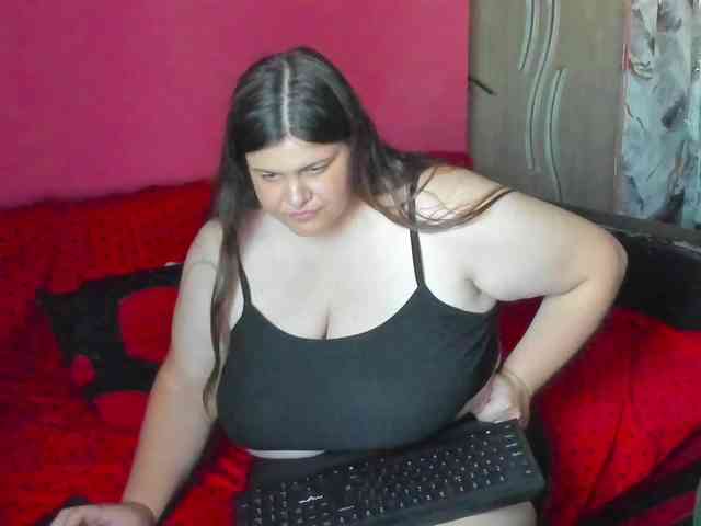 Ionysexylipspussy webcam