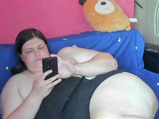 Ionysexylipspussy webcam