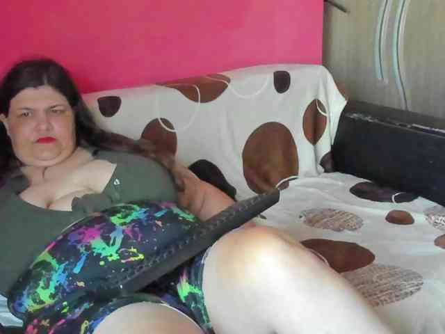 Ionysexylipspussy webcam