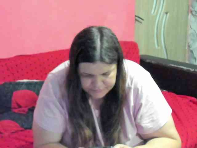 Ionysexylipspussy webcam