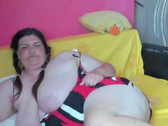 Ionysexylipspussy webcam