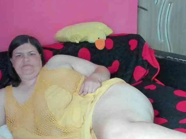 Ionysexylipspussy