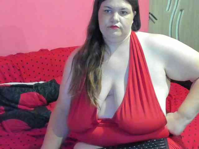 Ionysexylipspussy