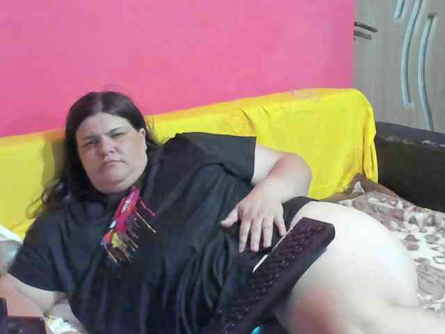 Ionysexylipspussy webcam