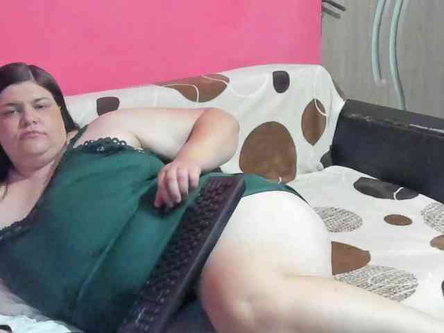 Ionysexylipspussy webcam