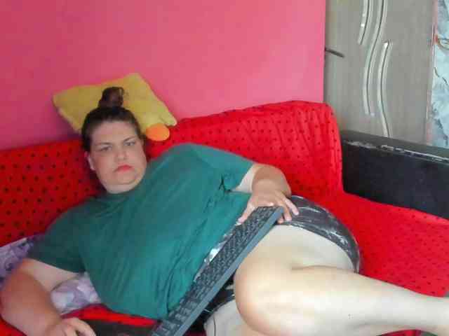 Ionysexylipspussy webcam