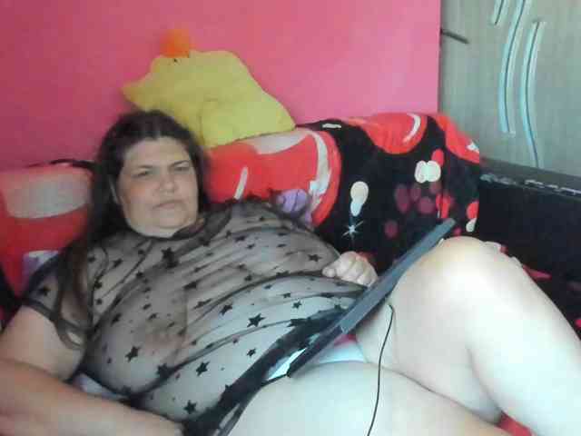 Ionysexylipspussy webcam