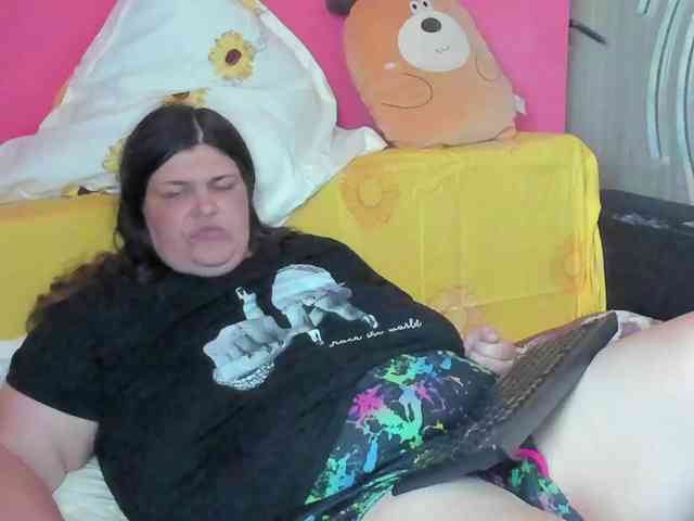 Ionysexylipspussy webcam