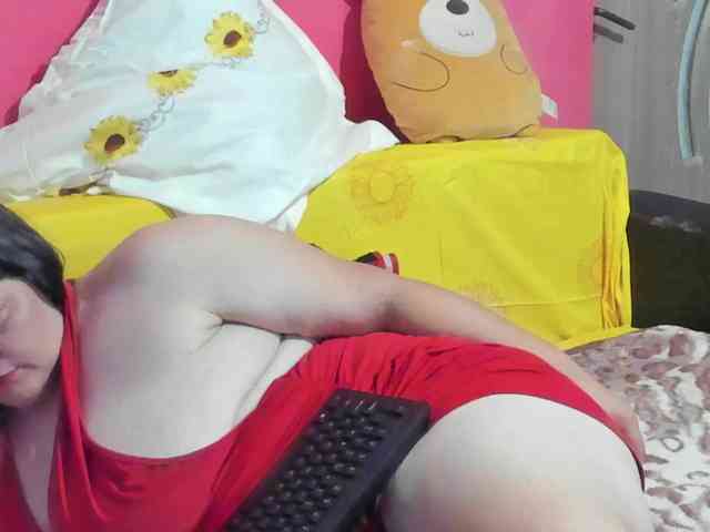Ionysexylipspussy webcam
