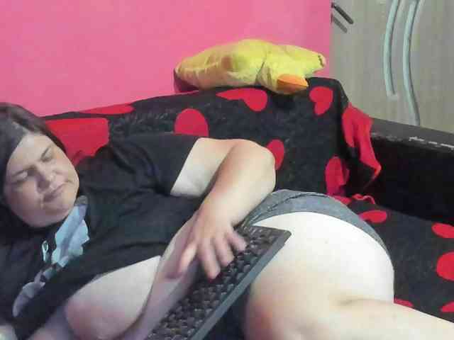 Ionysexylipspussy webcam