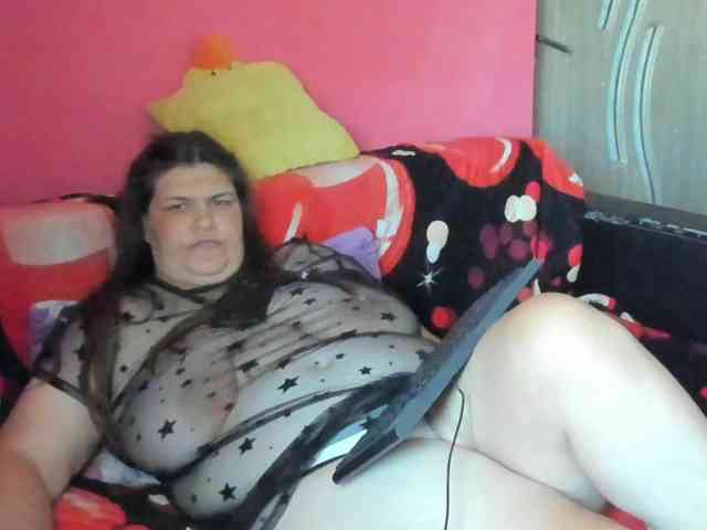 Ionysexylipspussy webcam