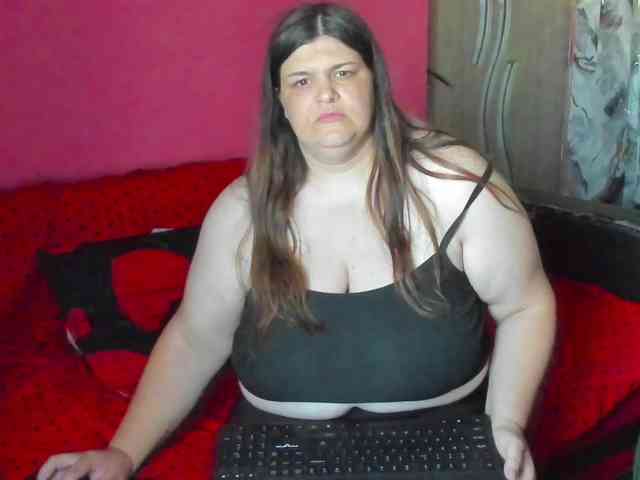 Ionysexylipspussy webcam