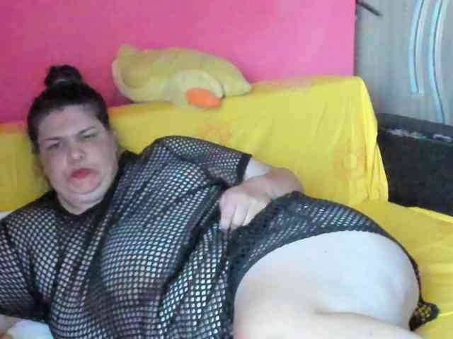 Ionysexylipspussy