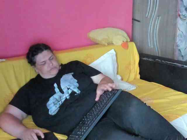 Ionysexylipspussy