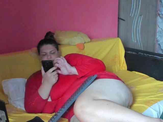 Ionysexylipspussy