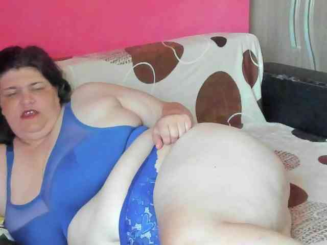 Ionysexylipspussy webcam