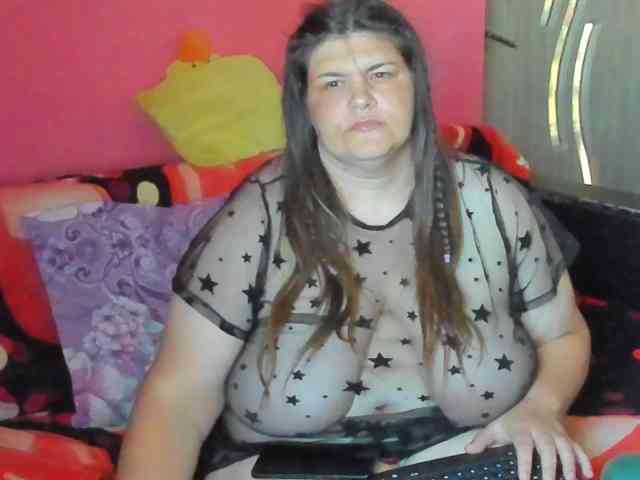 Ionysexylipspussy webcam