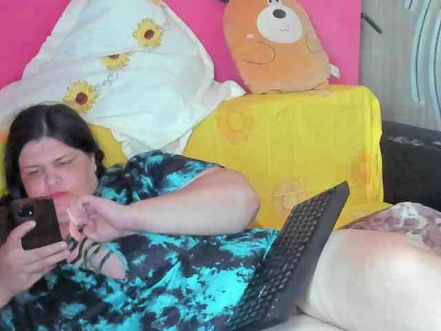 Ionysexylipspussy webcam