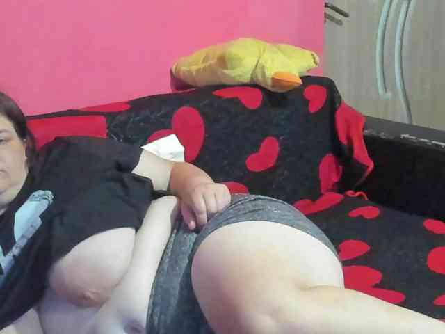Ionysexylipspussy webcam