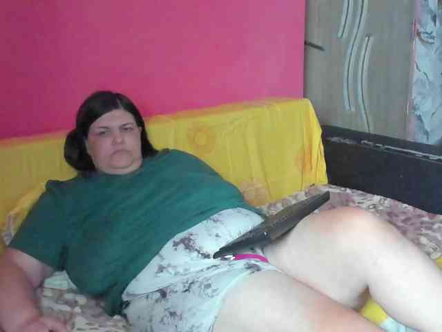 Ionysexylipspussy