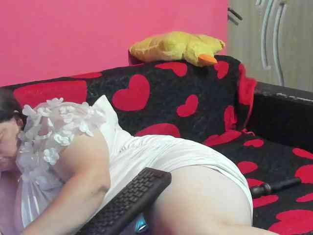 Ionysexylipspussy webcam