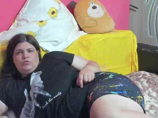 Ionysexylipspussy webcam