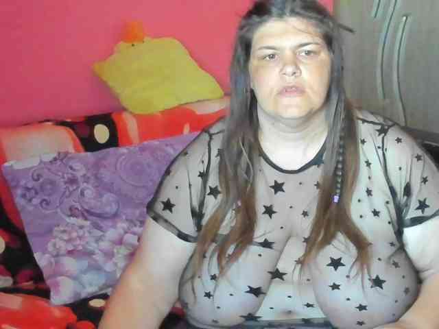 Ionysexylipspussy webcam