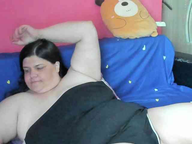 Ionysexylipspussy