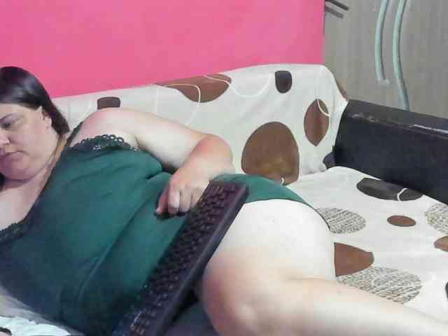 Ionysexylipspussy webcam