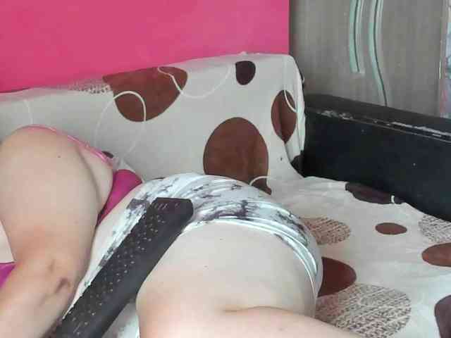 Ionysexylipspussy webcam