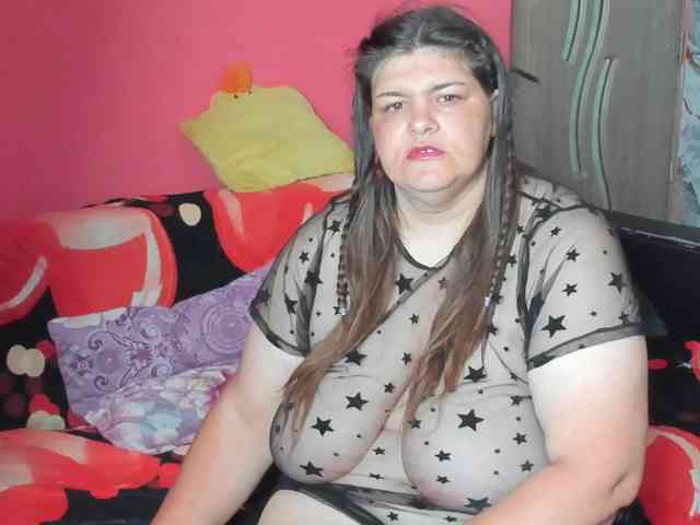 Ionysexylipspussy webcam