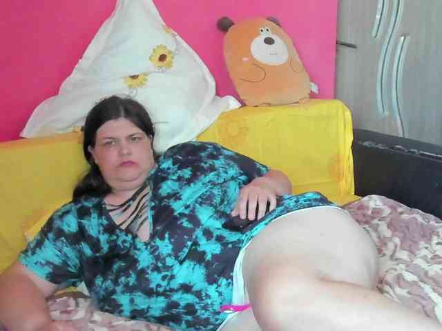 Ionysexylipspussy webcam