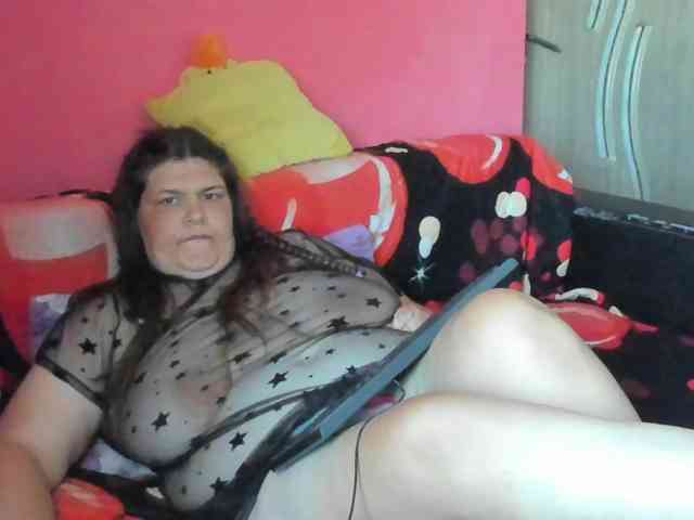 Ionysexylipspussy webcam