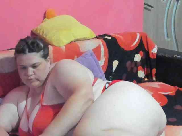 Ionysexylipspussy