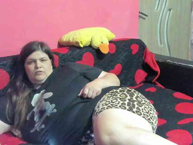 Ionysexylipspussy webcam