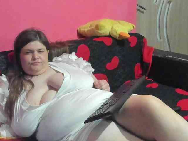 Ionysexylipspussy webcam