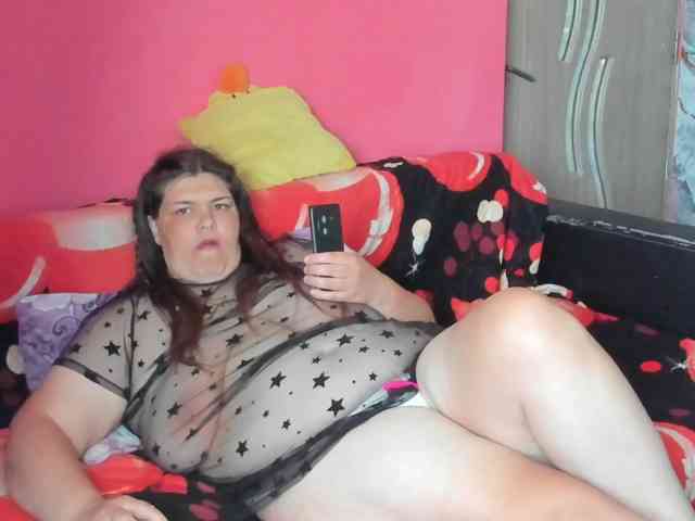 Ionysexylipspussy webcam