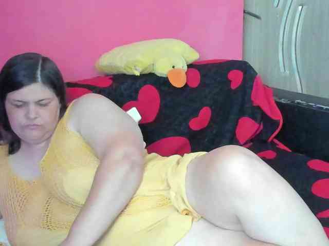 Ionysexylipspussy webcam