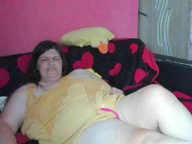 Ionysexylipspussy