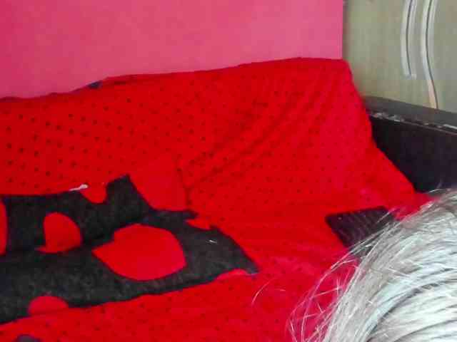 Ionysexylipspussy webcam