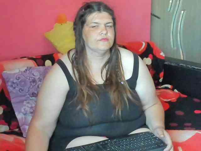 Ionysexylipspussy