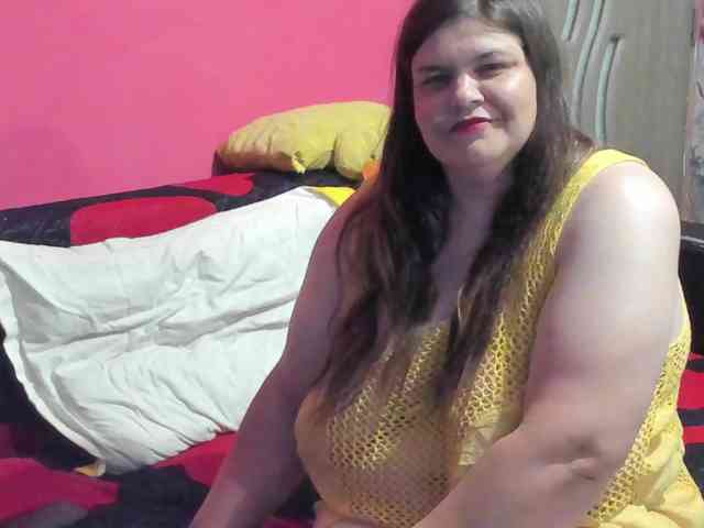 Ionysexylipspussy