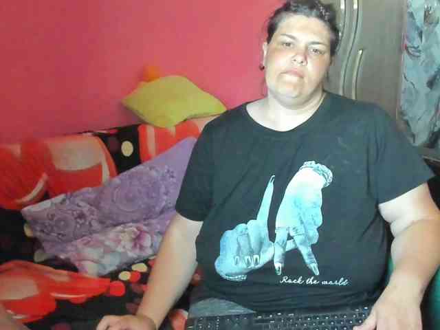 Ionysexylipspussy webcam